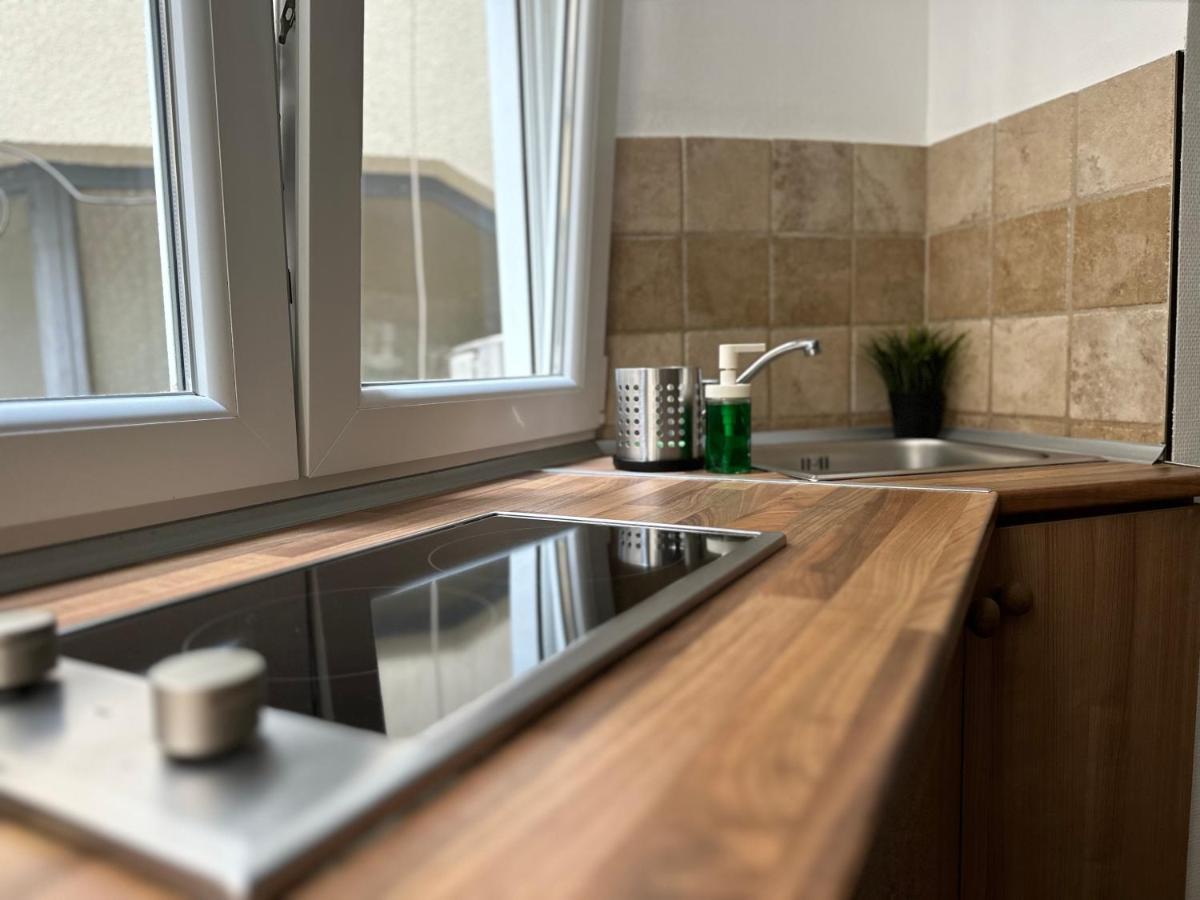 Standard Apartment by Hi5 - Petőfi 12 Budapest Bagian luar foto